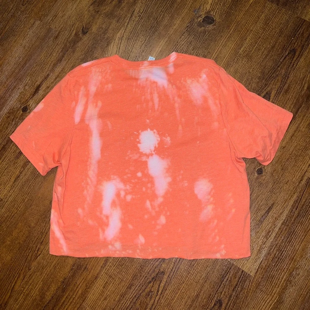 Bella Canvas Love Basketball Orange Coral Crop Boxy Short Sleeve T-Shirt Size L - Picture 4 of 9